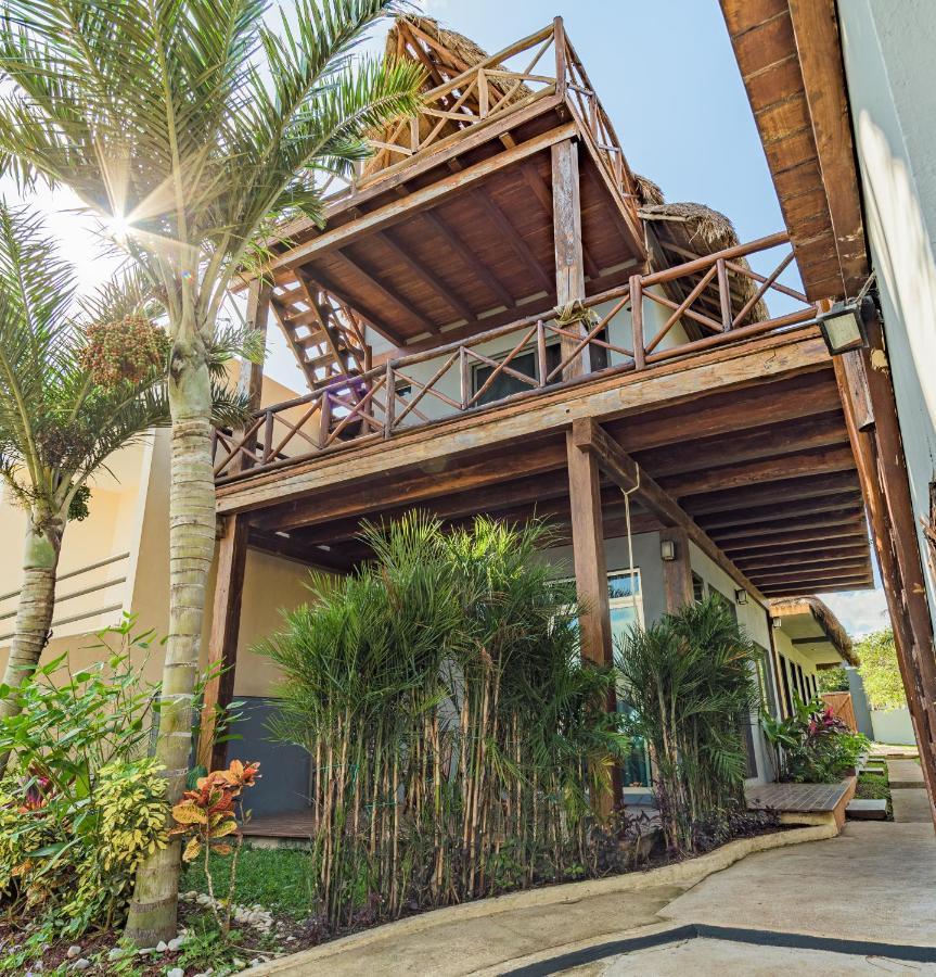 Hotel Boutique Las Nubes Bacalar Bagian luar foto