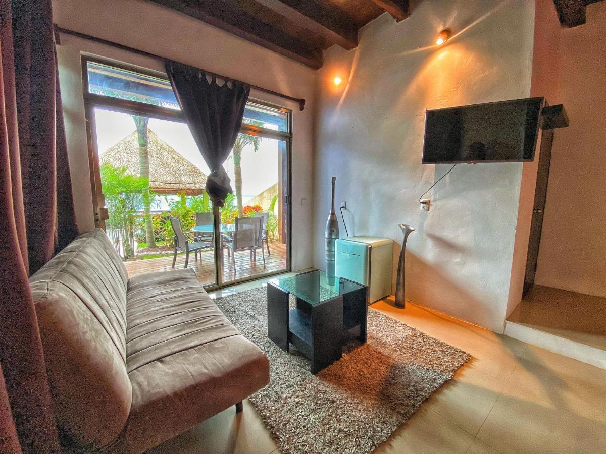 Hotel Boutique Las Nubes Bacalar Bagian luar foto