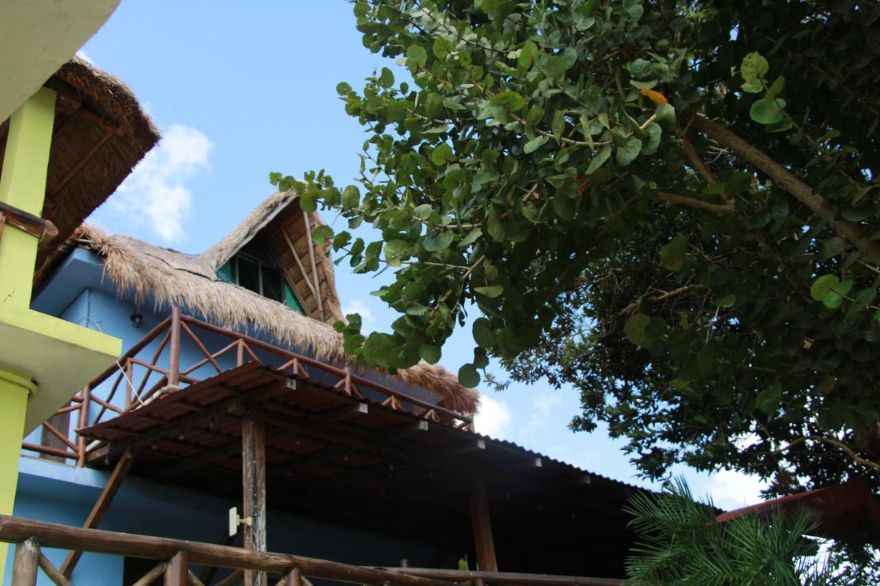 Hotel Boutique Las Nubes Bacalar Bagian luar foto